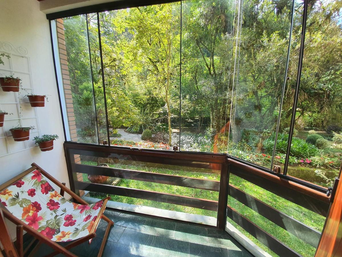 Lindo Apto No Centro Capivari - Condominio Privado Campos do Jordão Exterior photo
