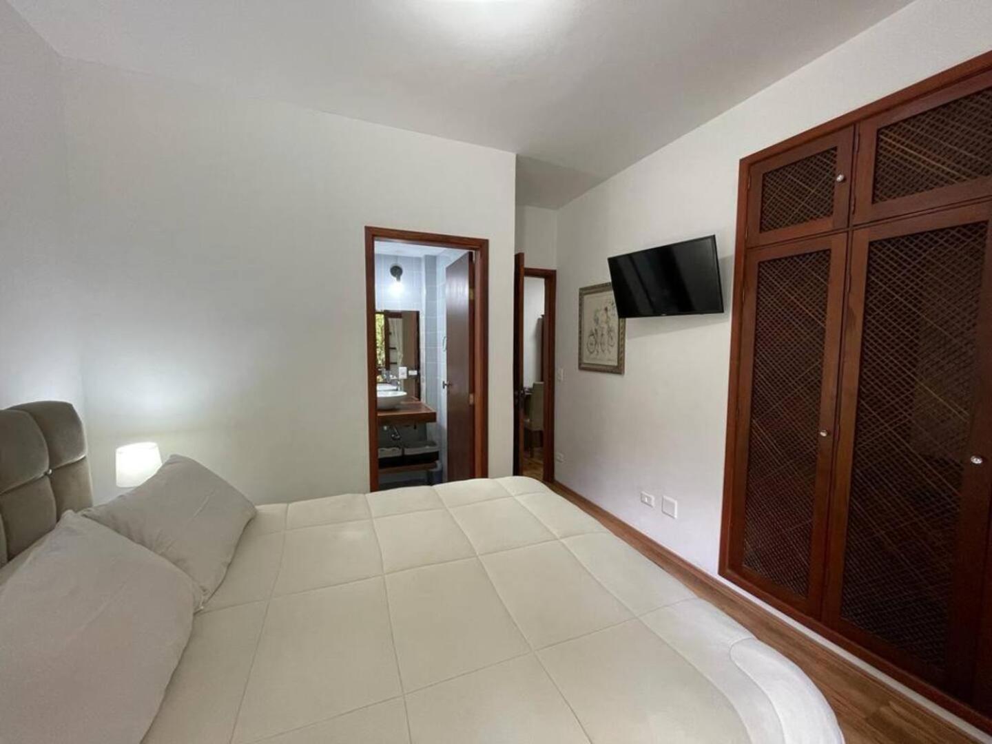 Lindo Apto No Centro Capivari - Condominio Privado Campos do Jordão Exterior photo
